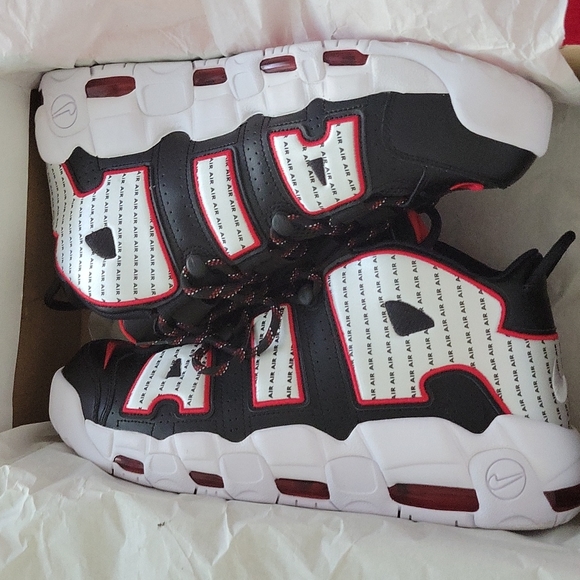 Men's Air More Uptempo 96 - Picture 6 of 6